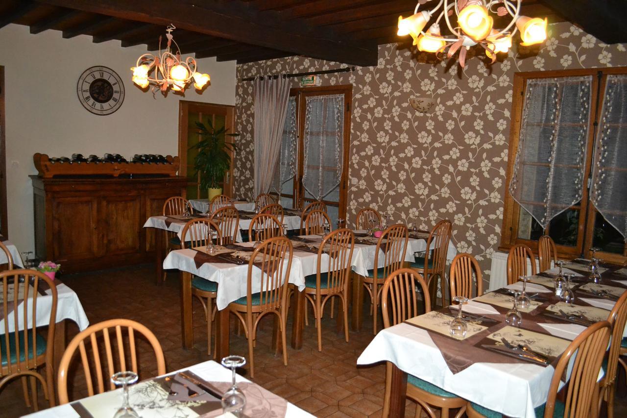 Le Relais De Risquetout Hem-Hardinval Exterior photo